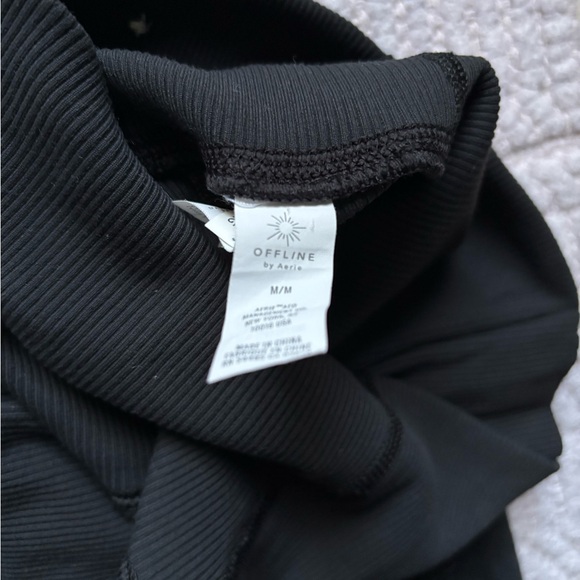 NWOT Aerie Offline Lace Up Ribbed Black Leggings Medium - Picture 7 of 7